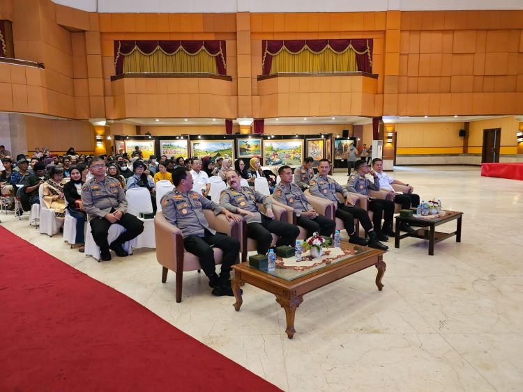 Kemerdekaan RI ke 78, Irjen Sandi Nugroho Gelar Lomba Lukis Bertema”Polri dan Masyarakat”