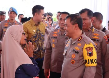 Musim Kemarau Melanda, Kapolda Jateng Berikan Bantuan ke Masyarakat