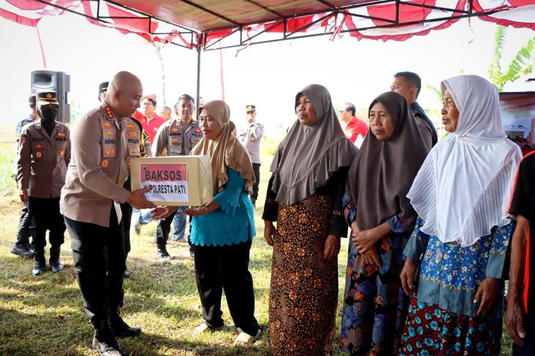 Bantuan Sumur Bor dan Pompa Air, Kapolresta Pati : Program Polri Peduli Lingkungan