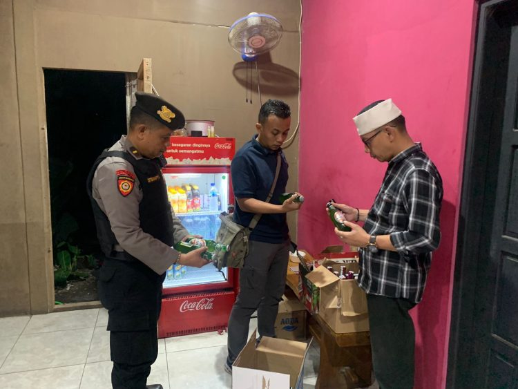 Target Peredaran Miras, Wakapolres Kudus Turun Laksanakan Operasi