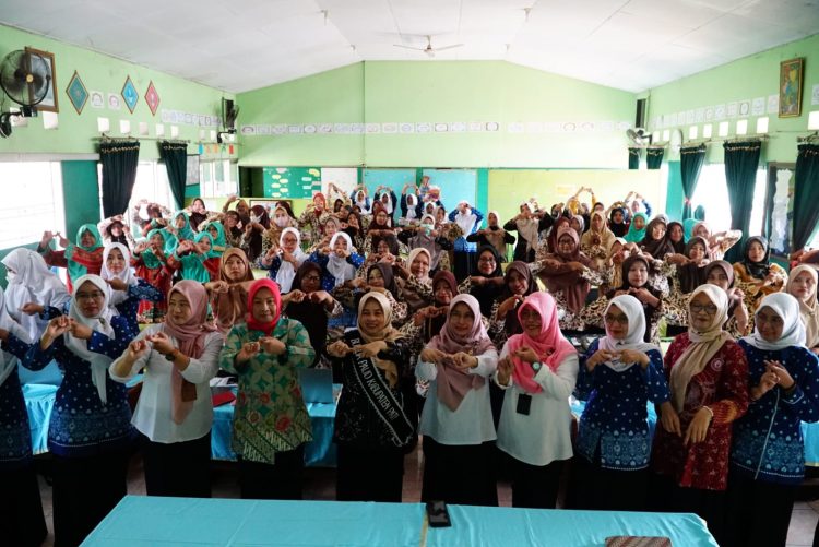 Faiza Henggar : Sosialisasi Transisi PAUD ke SD