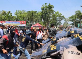 Antisipasi Kerawanan, Polresta Pati Latihan Sispamkota