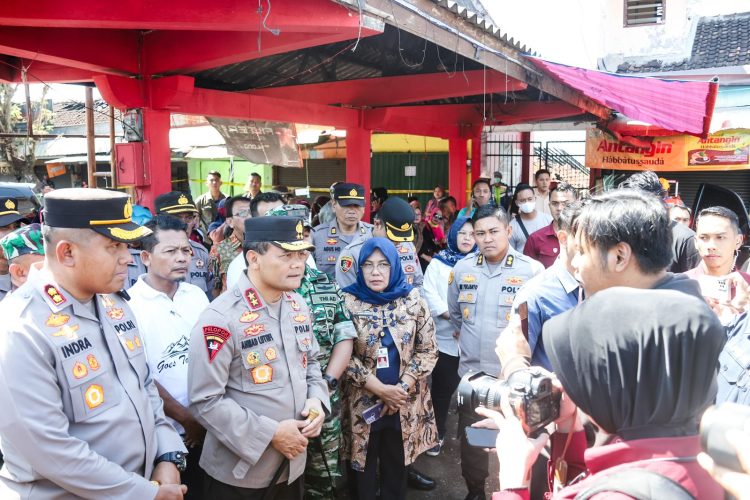 Cek Lokasi Kebakaran, Kapolda Jateng Sebut Bentuk Tim Khusus