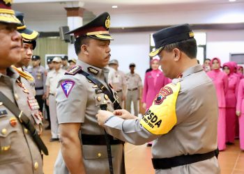 Sertijab Waka Polda Jateng, 3 PJU dan 9 Kapolres