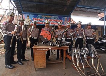 Peringatan Penting !!! Knalpot Brong Akan di Brantas Habis