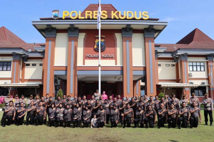 Kenaikan Pangkat Reguler, Kapolres Kudus sebut 48 Personil