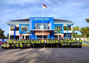 Ribuan Knalpot Brong Jadi Ikan Bandeng, Ini Lho !!!