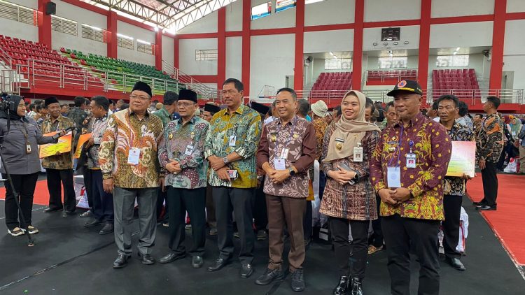 Lagi – Lagi Gagal Panen, Masyarakat Terima Bantuan Stimulan