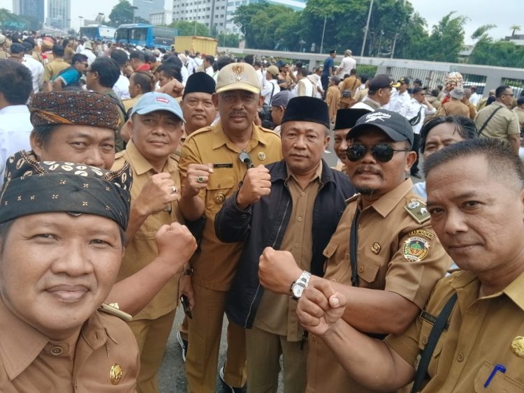 Lagi – Lagi DPR RI Molor, Ketum KIB Kecewa