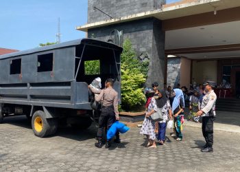 Kembali Kerumah, Banjir Sudah Surut