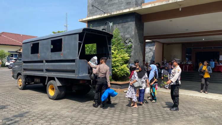Kembali Kerumah, Banjir Sudah Surut