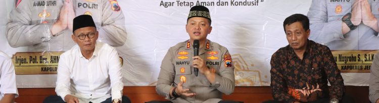Polisi Mempererat Hubungan ke Masyarakat di Momen “Jumat Curhat”