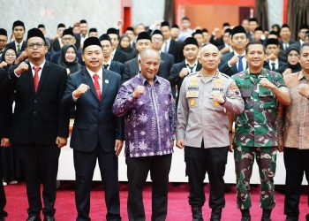 Pelantikan dan Pembekalan Panwaslu Kecamatan