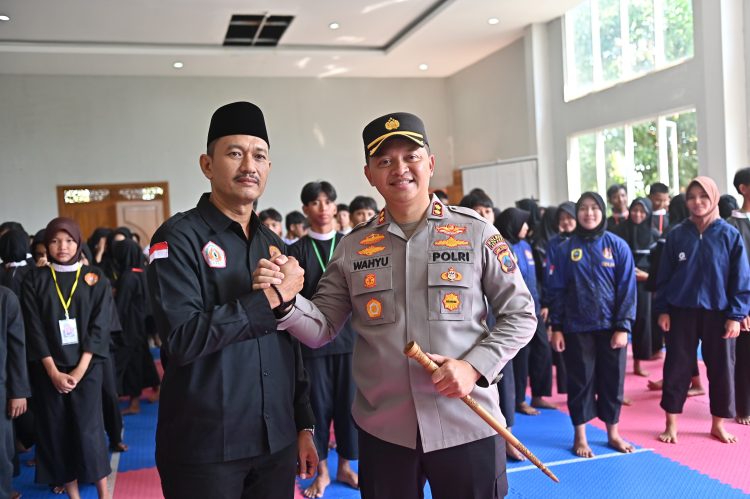 Perguruan Silat Bersatu di Momen Hari Bhayangkara ke 78