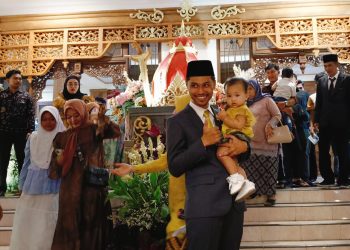 Nanda Menjabat DPRD Pati ” Doa Orang Tua Adalah Utama”