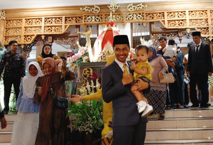 Nanda Menjabat DPRD Pati ” Doa Orang Tua Adalah Utama”