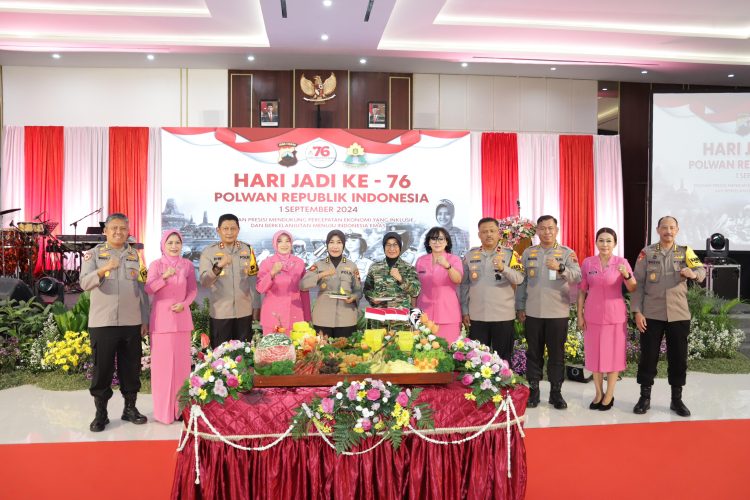 Kembangakan Potensi Jati Diri, Polwan Raihlah Prestasi