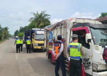 Muatan Berlebih Dapat Timbulkan Kecelakaan, Kini Satlantas Turun