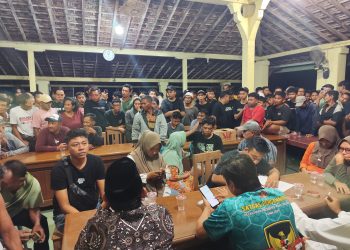 Warga Tuntut Penjelasan Kades Tanjungrejo Soal Pernikahan Siri dan Kehamilan