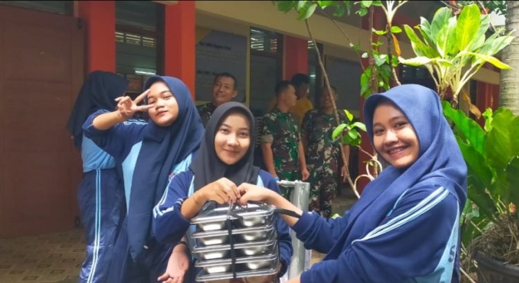 Kodim Pati Distribusikan 2.637 Porsi MBG di Hari Kelima