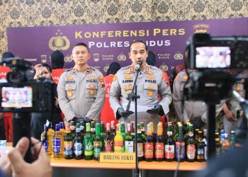 711 Botol Miras dan Empat Kasus Narkotika di Amankan Polisi