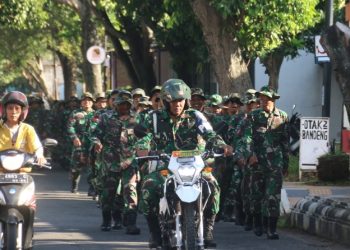 Meningkatkan Daya Tahan Fisik, Kodim 0718/Pati Gelar Han Mars Sejauh 5 Km