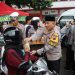 Sinergi Polri dan Masyarakat, Polresta Pati Bagikan Takjil Gratis
