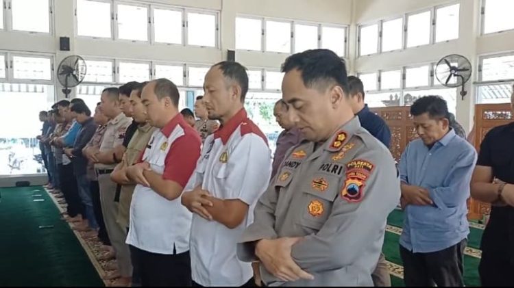 Tiga Personil Gugur, Polresta Pati Gelar Sholat Ghaib
