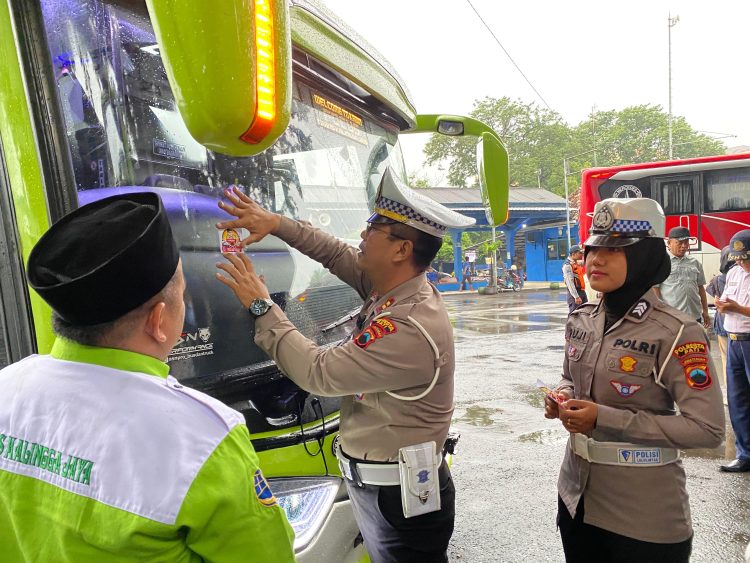 Jelang Lebaran, Polisi Periksa 15 Bus “Ramp Check”