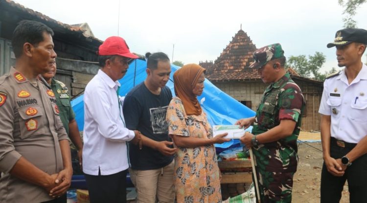 Bantuan Rp 10 Juta di Terima Korban Kebakaran