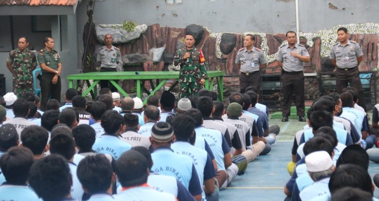 Warga Binaan di Berikan Edukasi dan Pesan Moral, Dandim Pati : Renungkan Kepada Tuhan