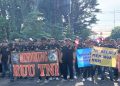 Dukungan Penuh UU TNI, Ratusan Warga Gelar Aksi