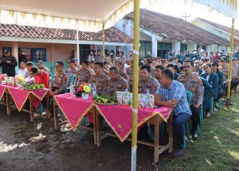 Kemanusiaan di Balik Aksi Polres Demak, Jaga Alam