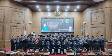 Anak Gantikan Ayah, Ketua DPRD Pati Kukuhkan Ulin Nuha dalam PAW