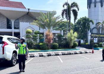 Srikandi Satlantas Polresta Pati Ambil Alih Jalanan di Patroli
