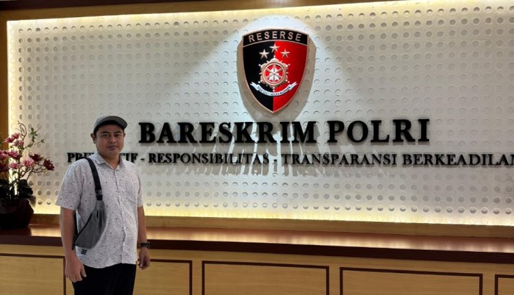 Pers Independen Jadi Kunci Demokrasi, Kata Anwar Yusuf