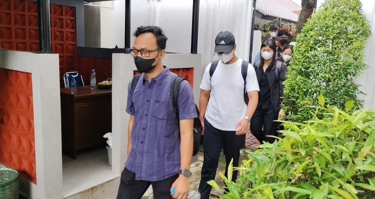 Pendopo Pati Digeledah KPK, Penyidik Kumpulkan Barang Bukti