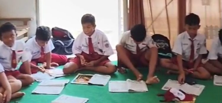 Ruang Kelas Ambruk di Pati, Revitalisasi Sekolah Dinilai Lamban