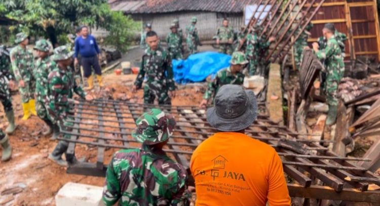 Insiden Rumah Ambruk di Lokasi TMMD Pati, Warga Sempat Panik