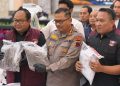 Kurir Paket dan Aplikasi Terenkripsi, Modus Baru
