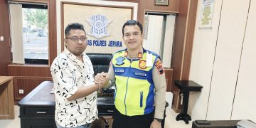 AKP Royke Dorong Budaya Tertib Lalu Lintas Melalui Edukasi Desa