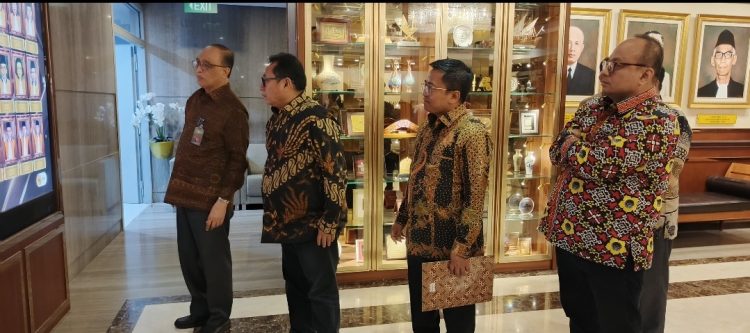 Tantangan Era Digital, SMSI dan Mahkamah Agung Susun Kurikulum Pelatihan Mediator