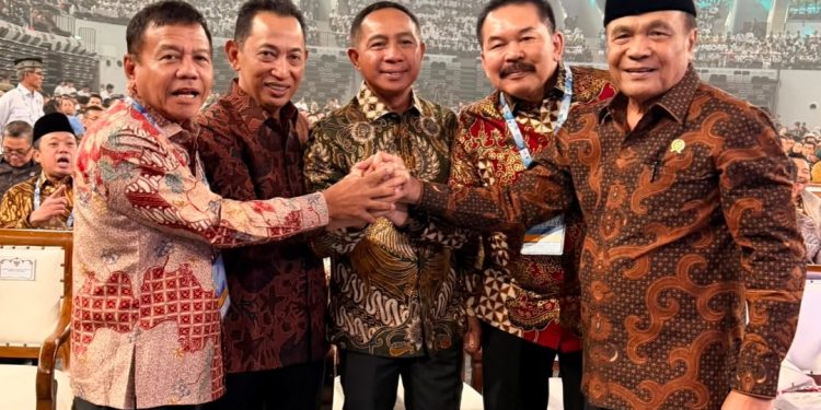 Ribuan Peserta Saksikan Momen Langka Kekompakan Pimpinan Negara di Harkopnas 2026