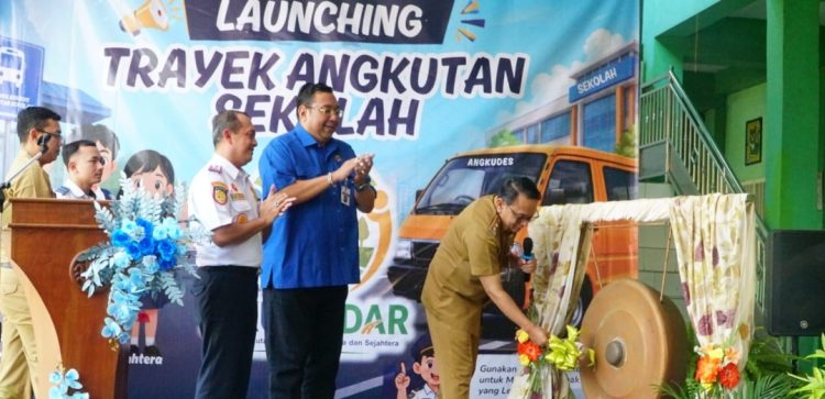 Terobosan Pemkab Pati! Angkutan Desa Disulap Jadi Transportasi Sekolah Gratis