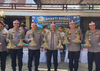 Pejabat Turun ke Ladang, Kombes Pol. Wahyu Nugroho Buktikan Arti Pemimpin